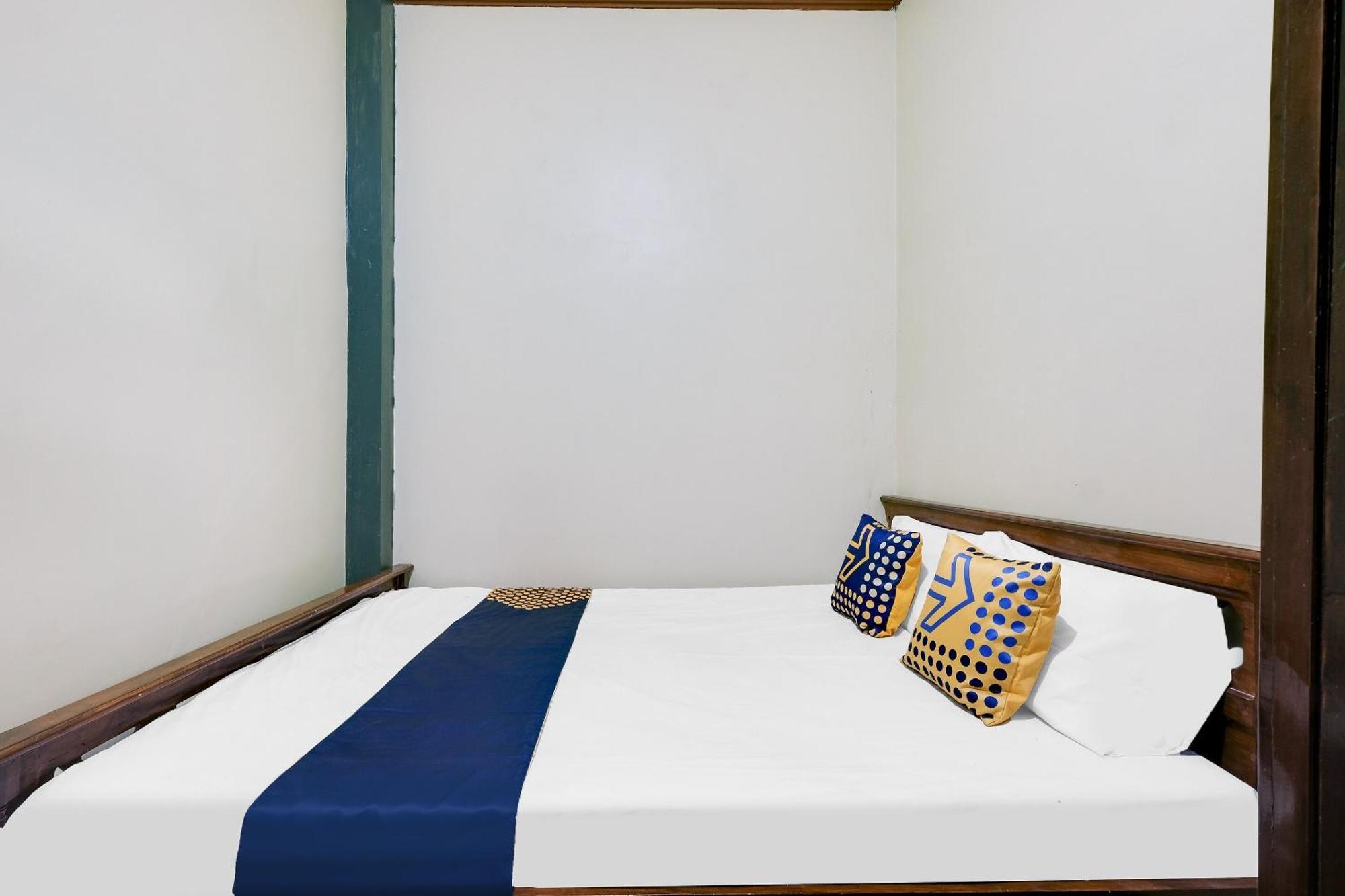 Spot On 92068 Pudja Kesuma Homestay Syariah Yogyakarta Pedes Exterior photo